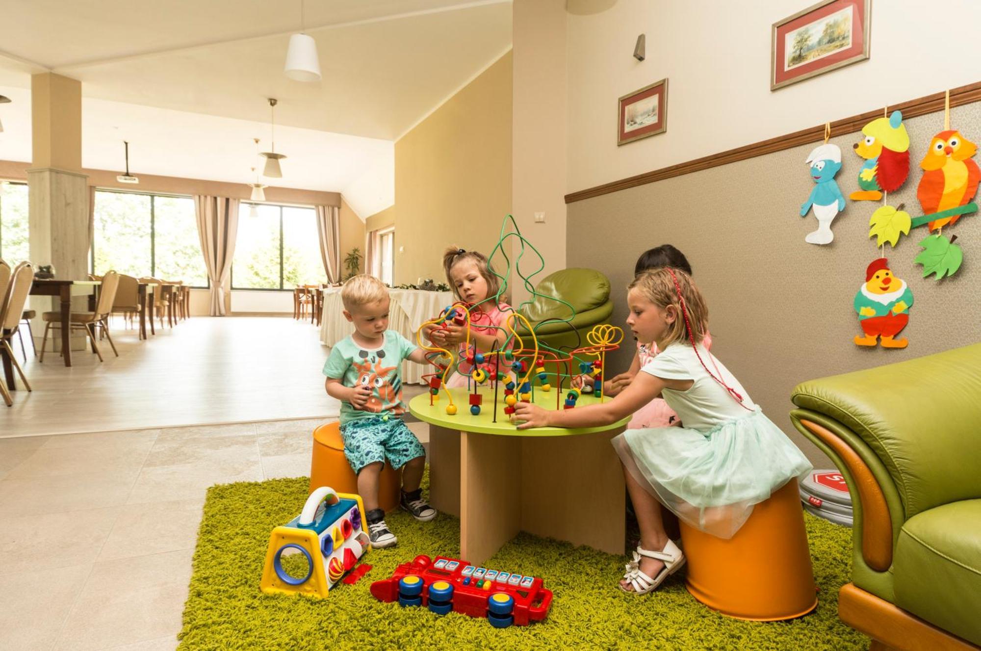 Pensjonat Olympia W Przesiece Przesieka Ngoại thất bức ảnh